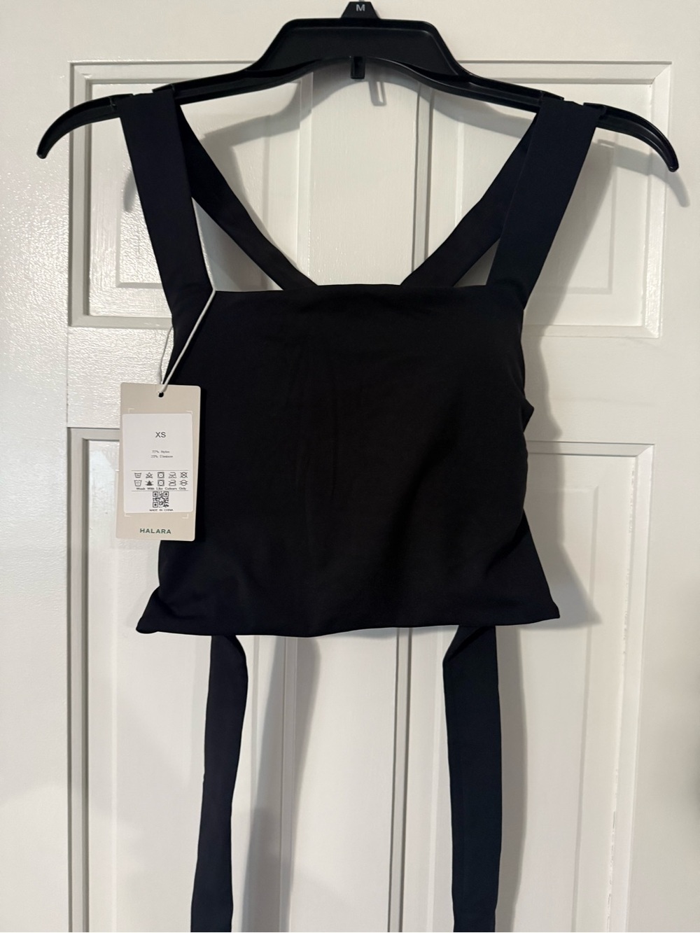 HALARA Black Tie-Back Crop Tank